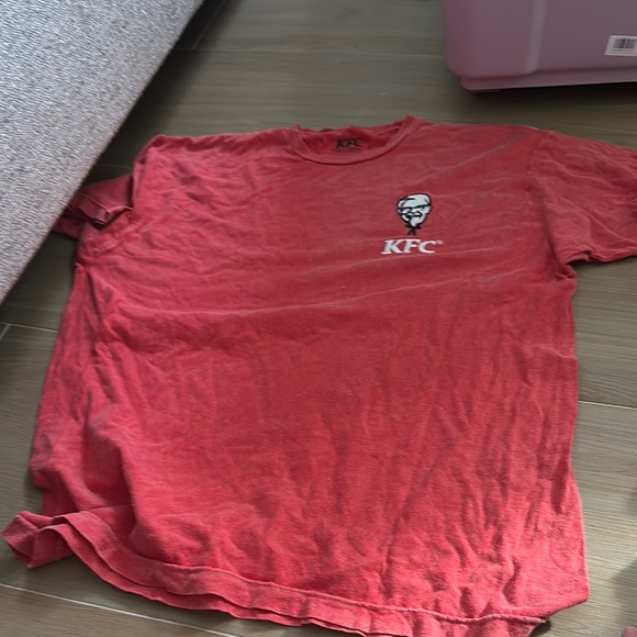 KFC Red Graphic T-Shirt - Picture 1 of 1